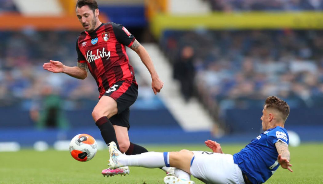 Report: West Ham want versatile full-back with over 100 EPL appearances