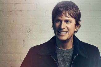 Round Hill Music Signs Rob Thomas to Worldwide Publishing Deal