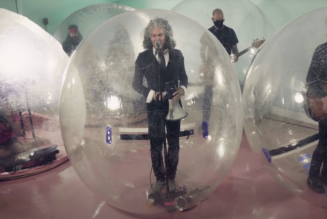 The Flaming Lips Perform ‘God and the Policeman’ From Their Trademark Space Bubbles For Fallon