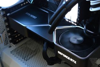 The gaming industry keeps failing miserably at selling its most important products