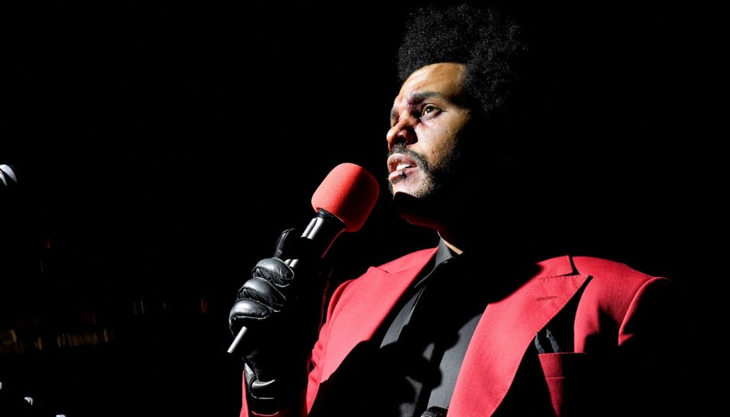 The Weeknd Kicked Off The VMAs With A Literal, Actual Bang
