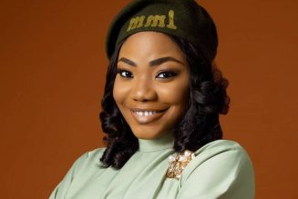 VIDEO: Mercy Chinwo – Incredible God (Live)