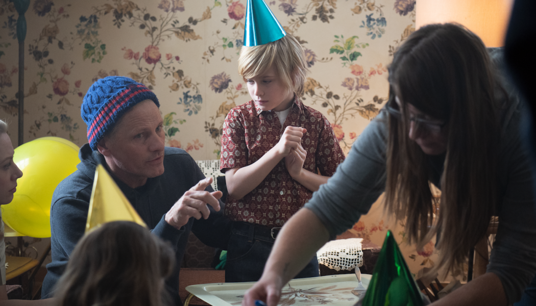 Viggo Mortensen’s Falling Offers Repetition and Expletives, But No Payoff: TIFF Review