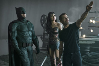 Zack Snyder to Shoot New Justice League Scenes in October: Report