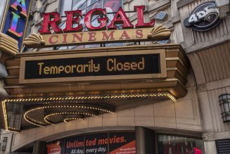 Bond was the last straw: Regal and Cineworld will reportedly close all theaters in US and UK next week