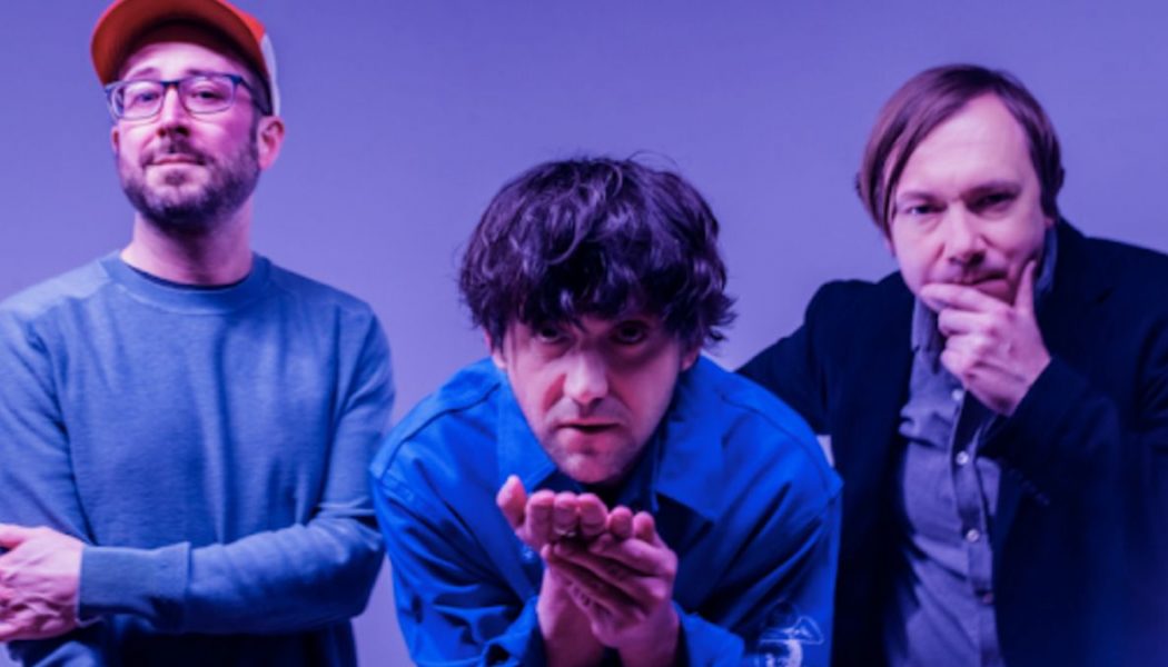 Bright Eyes Share Planned Parenthood Benefit Single “Miracle of Life” featuring Phoebe Bridgers: Stream