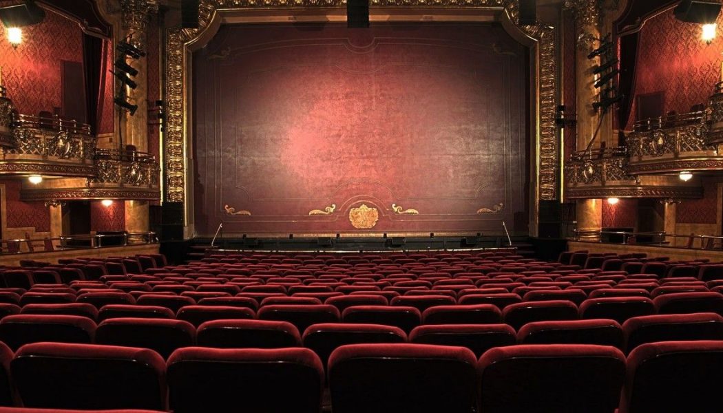 Broadway Extends Shutdown Through Spring 2021