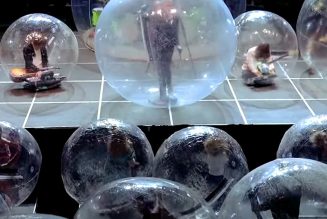 Bubble Boys: The Flaming Lips are Planning a Concert With Audience in Giant Globes