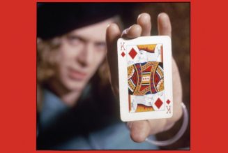 Dave Bowie’s “The Man Who Sold the World” Gets New Mix from Longtime Producer Tony Visconti: Stream