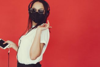 EDM.com Presents Synth Sisters, Vol. 4