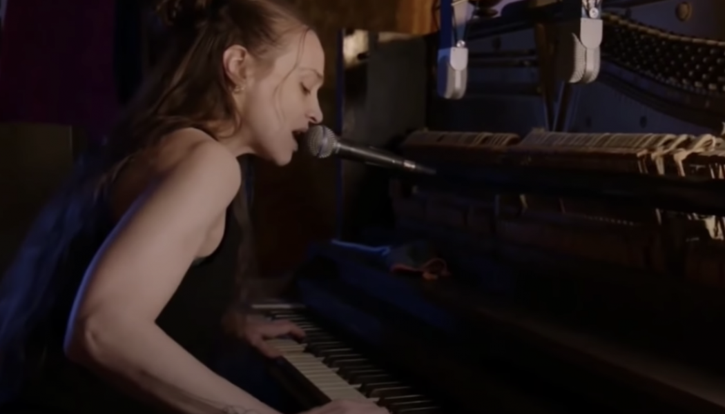 Fiona Apple Live-Debuted Three Fetch the Bolt Cutters Songs at the New Yorker Festival