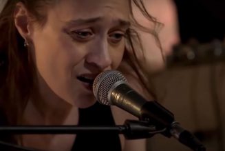Fiona Apple Performs Music From Fetch the Bolt Cutters Live for the First Time: watch