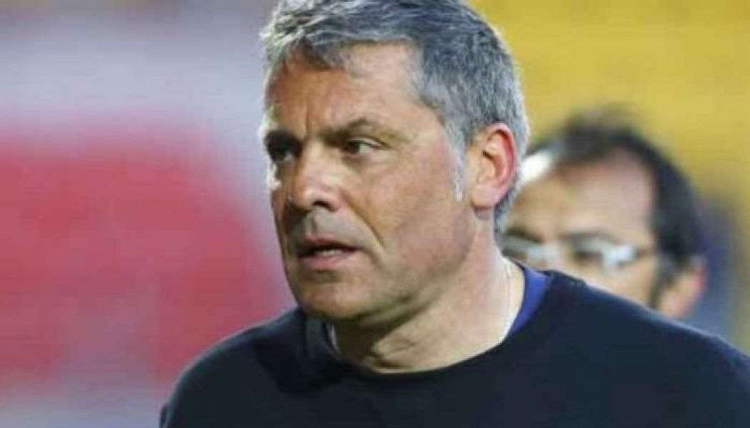 Former France goalie Bruno Martini passes on