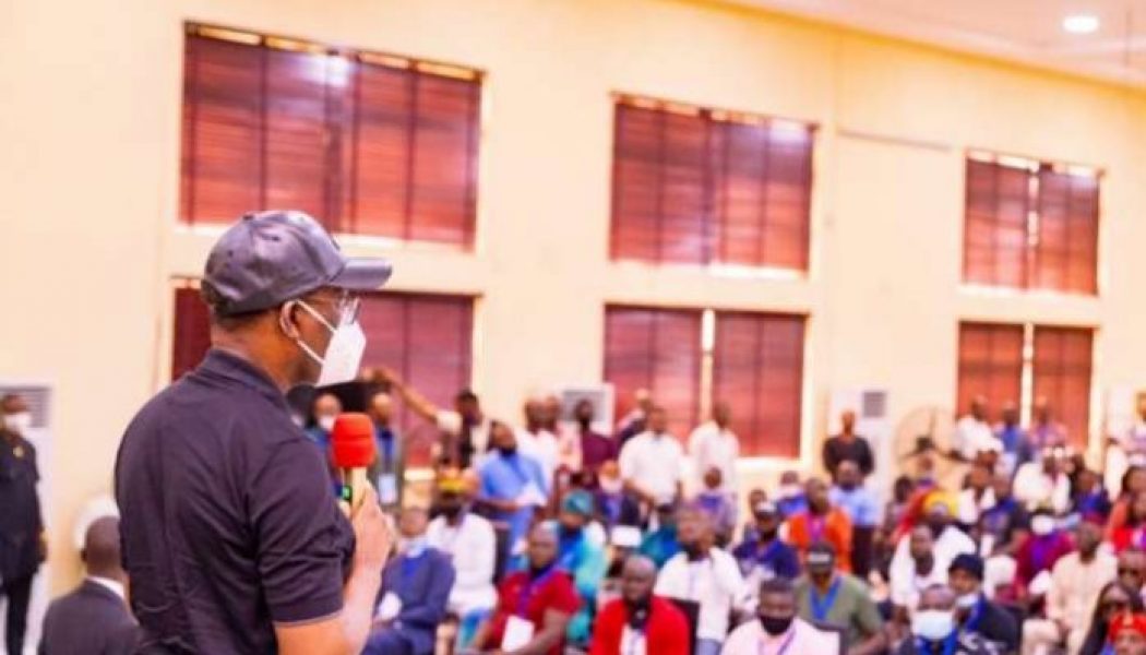 Governor Okowa begs Nigerian government to revive Warri port in order to decongest Lagos