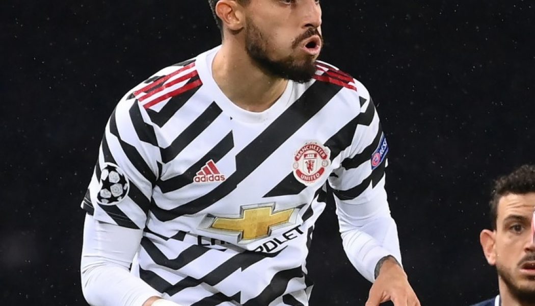Manchester United defender Alex Telles tests positive for coronavirus