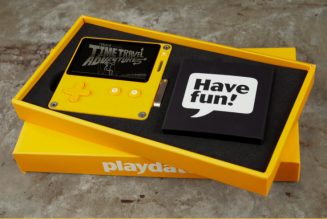 Playdate, the tiny handheld with a crank, is delayed to early 2021