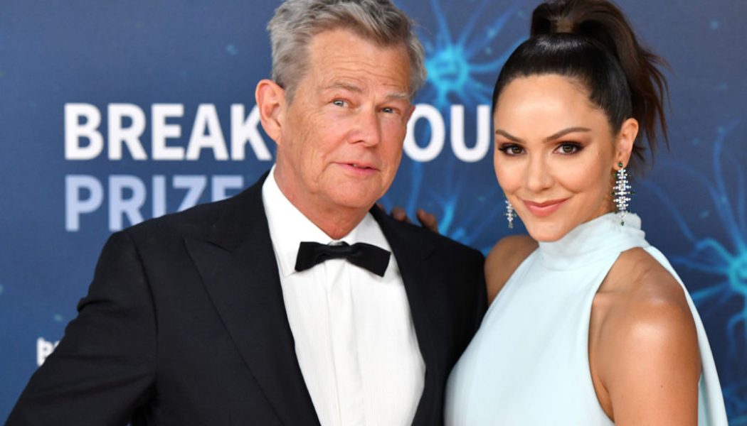 Pregnant Katharine McPhee & David Foster Perform ‘The Prayer’ Together