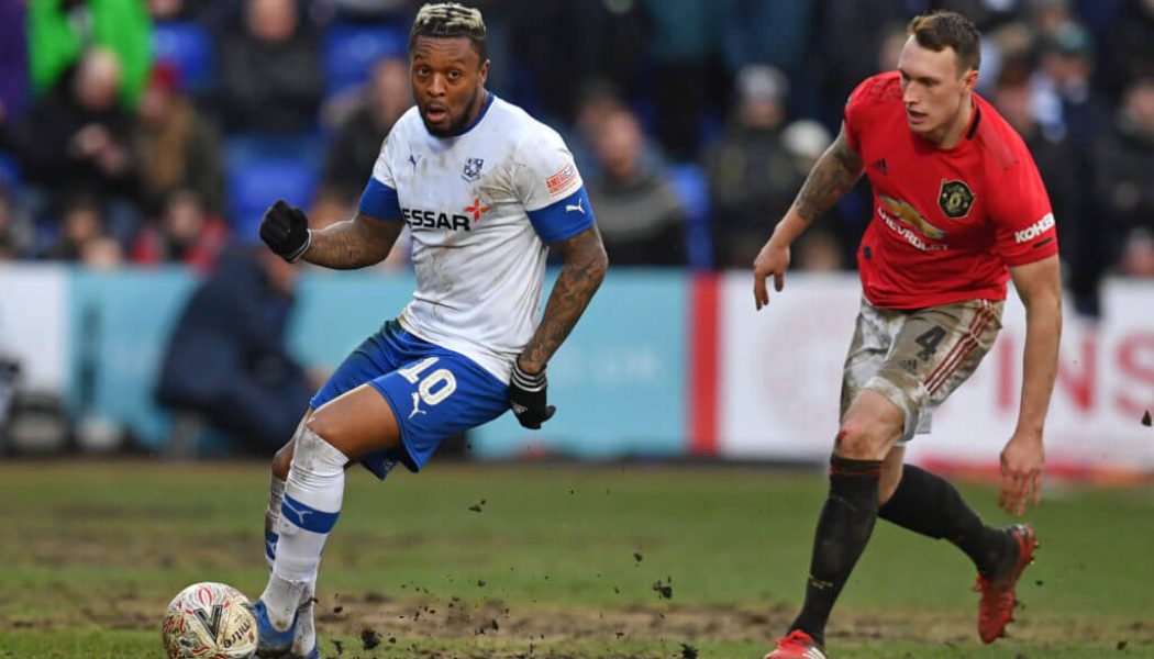 Report: Manchester United want £20m for Phil Jones