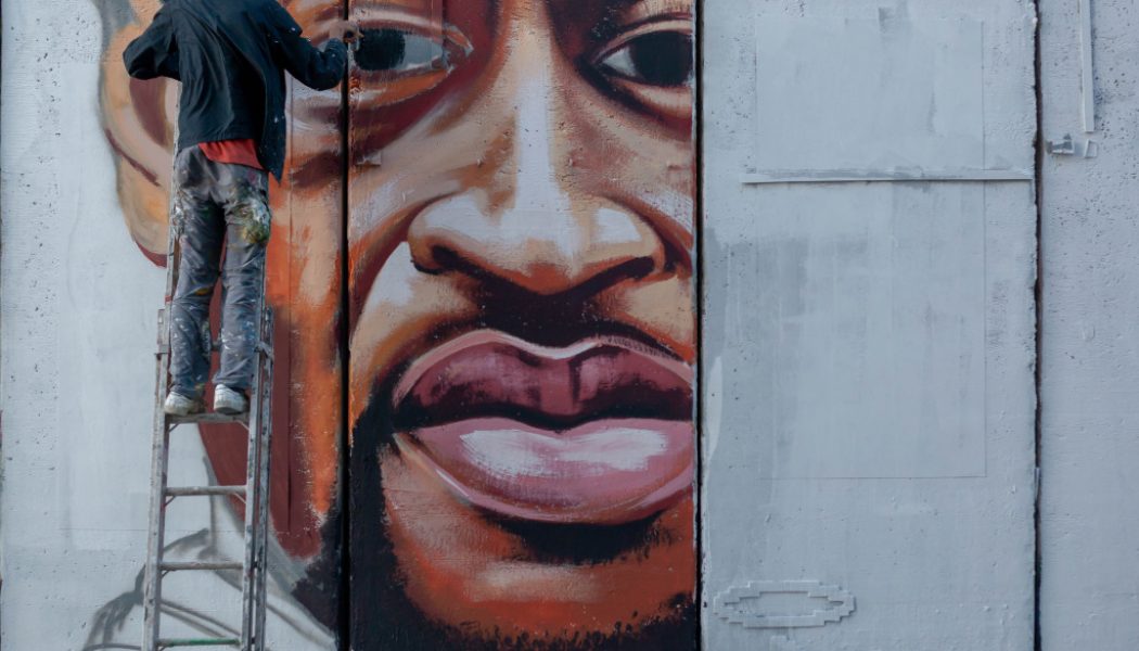 Teen Who Recorded Murder of George Floyd By Police Awarded Medal of Courage