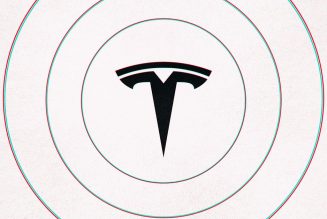 Tesla’s ‘Full Self-Driving’ software is starting to roll out to select customers