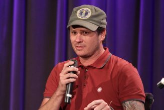 Tom DeLonge to Make Directorial Debut With Sci-Fi Film Monsters Of California