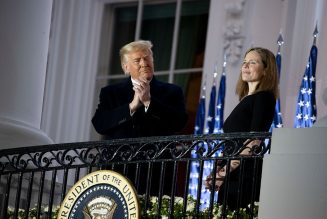 Trump Holds Another Super-Spreader Event To Celebrate Swearing In Supreme Court Justice