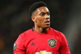 United legend still believes the Red Devils needs a “top-class No. 9” despite Martial and Cavani combination