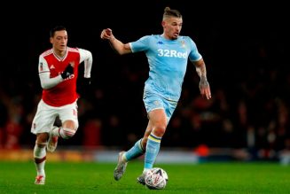 What should Kalvin Phillips do amid Tottenham Hotspur and Liverpool speculation?