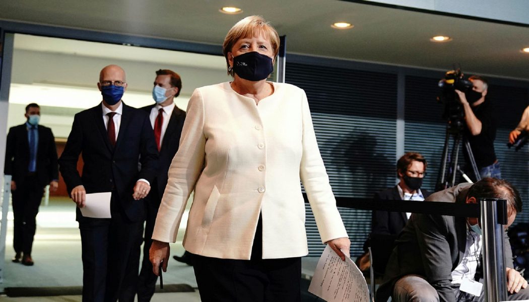 Canadian premier urges residents to stay home as coronavirus cases spike