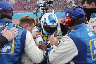 Chase Elliott Wins 2020 NASCAR Cup Series Championship, Makes History