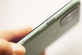 Google says that Pixel 5’s display gap is ‘a normal part of the design’