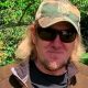 IRON MAIDEN’s ADRIAN SMITH: Fishing Is ‘A Great Way To Balance Myself Out’