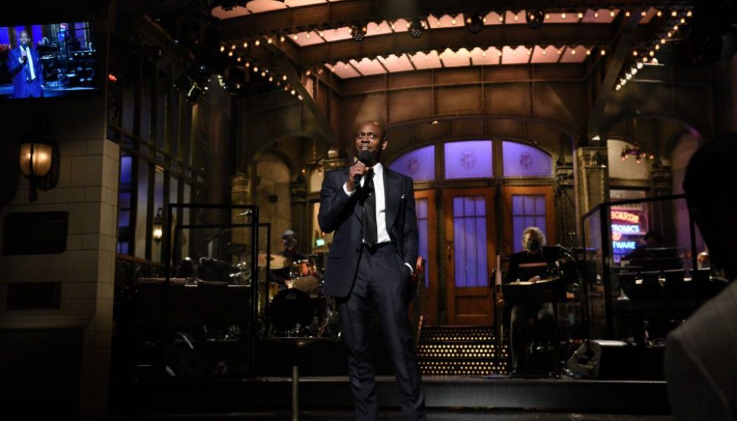 It’s A Celebration!: Dave Chapelle Makes A Surprise Appearance on Joe Rogan’s Podcast