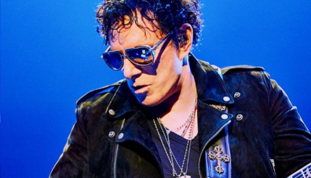 JOURNEY Guitarist NEAL SCHON To Release Long-Awaited Solo Album ‘Universe’ In December