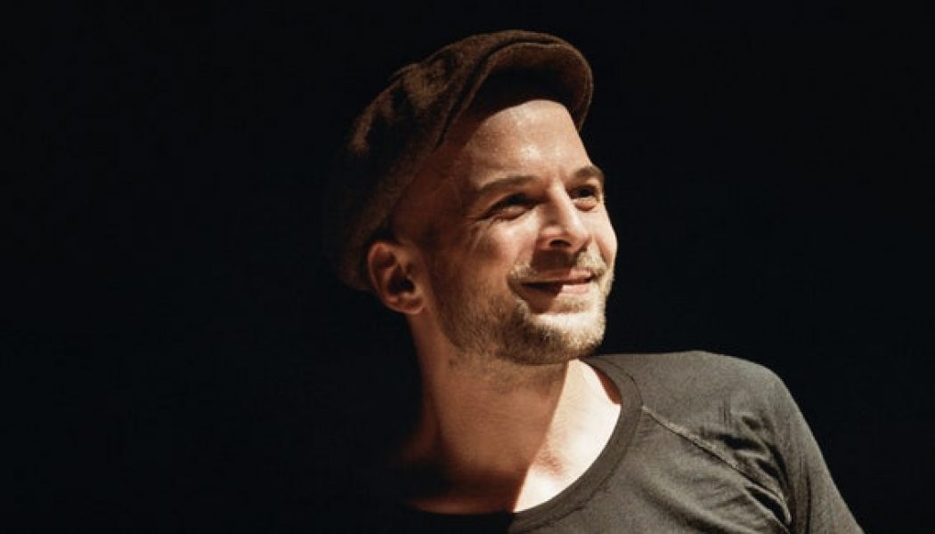 Nils Frahm Announces New Live Album and Concert Film Tripping with Nils Frahm