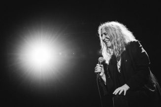 Patti Smith Performs ‘People Have the Power’ for Voters in New York City