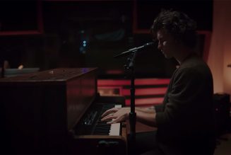 Shawn Mendes Throws it Back With a Mellow Frankie Valli Cover For Radio 1’s Live Lounge: Watch