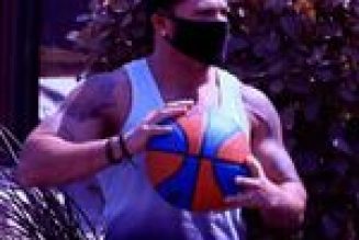 Sneak Peek: The Jersey Shore Family Is Adjusting To This Very ‘Weird Time’