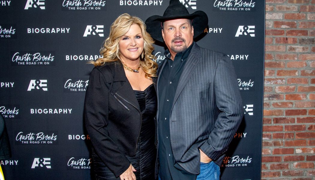 This Is How Garth Brooks & Trisha Yearwood Are Celebrating Thanksgiving This Year