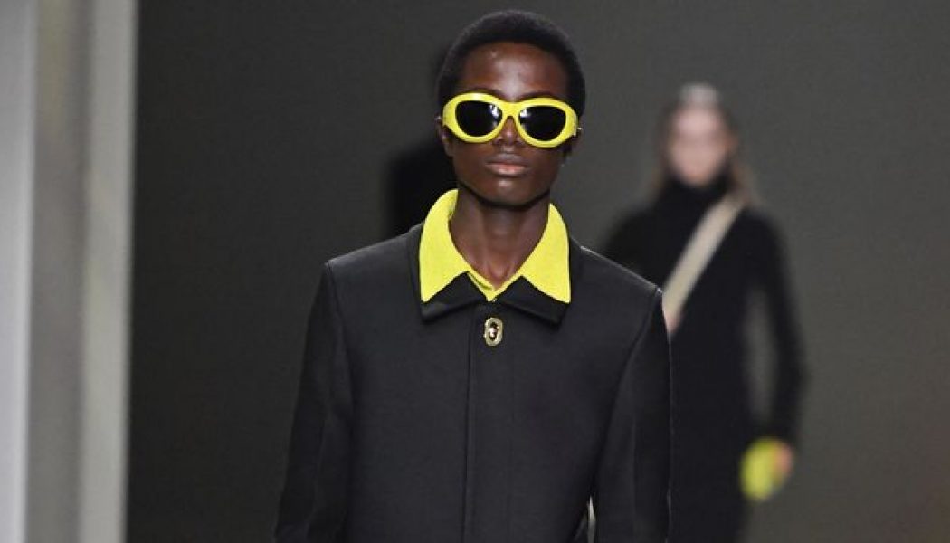 This Is the New Collar Microtrend I Love and Think You Will Too