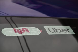Uber and Lyft just scored a huge federal transportation contract