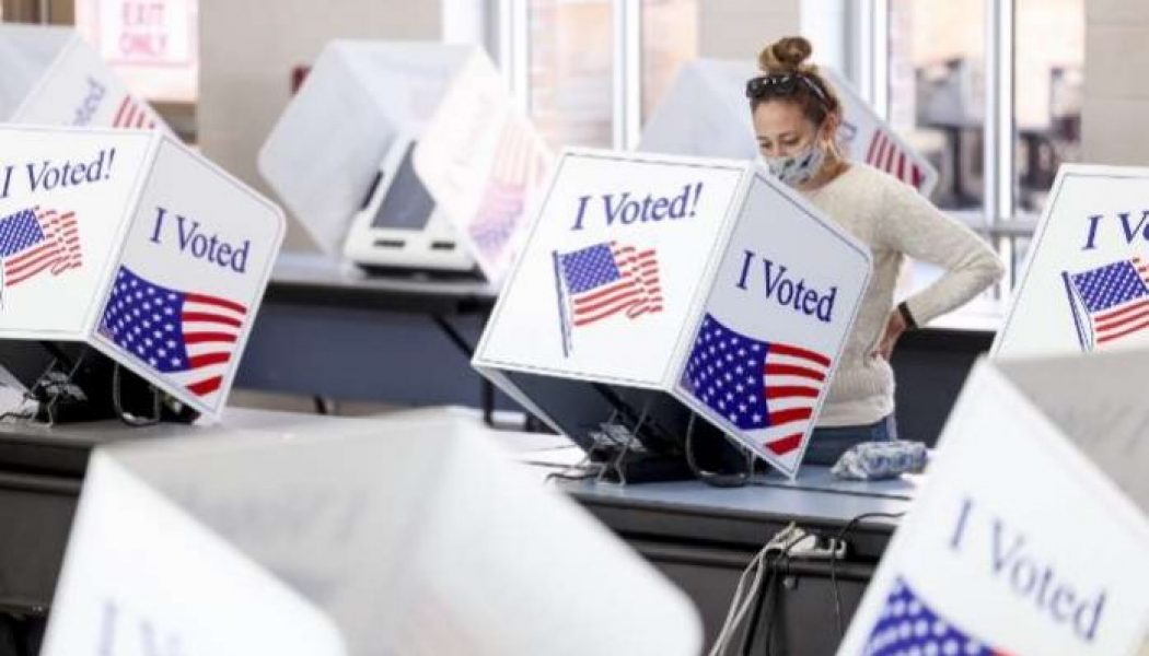 US election: FBI probes robocalls urging voters to ‘stay home’