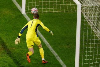 ‘Big decision’: Merson suggests Solskjaer must drop one Man Utd player vs Man City ‘