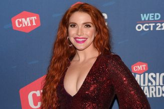 Caylee Hammack Was Inspired by Everclear When Writing ‘Just Friends’ — And Now Art Alexakis Is in Her Video