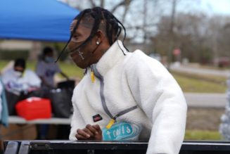 Donate Mode: Travis Scott Hosts Holiday Toy Drive In Houston