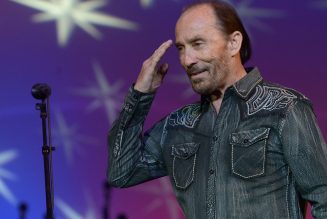 Dustin Lynch, Lee Brice, Big & Rich & More to Salute Lee Greenwood at 40th-Anniversary Tribute Concert