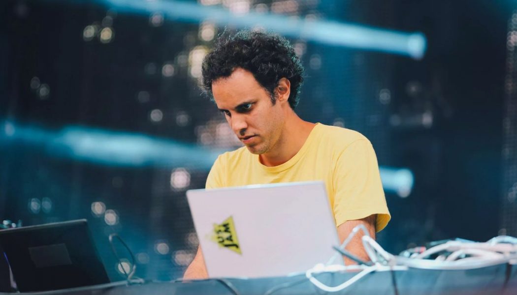 Four Tet to Release Two New Albums Parallel and 871 on Christmas Eve