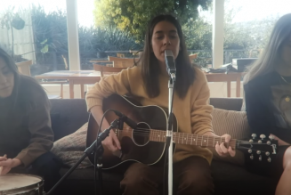 HAIM Cover ‘Hard Headed Woman’ During Cat Stevens Tribute