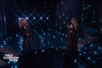 Kelly vs. Kelly: Watch Kelly Clarkson & Tori Kelly Turn Christmas Caroling Into a Contest