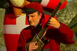 Mac DeMarco Shares Mellow Cover of “Have Yourself a Merry Little Christmas”: Stream